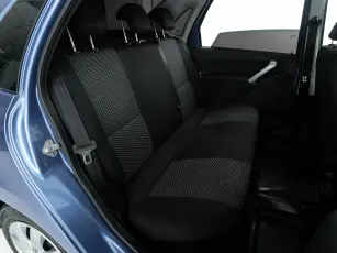 Lada (ВАЗ)  17