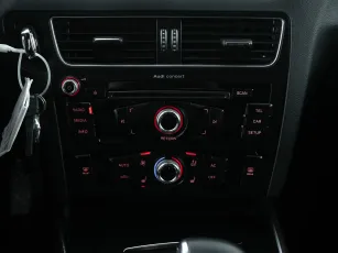 Audi  18