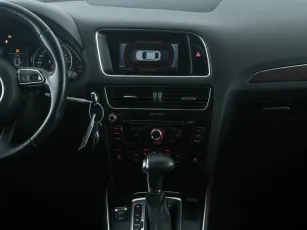 Audi  19