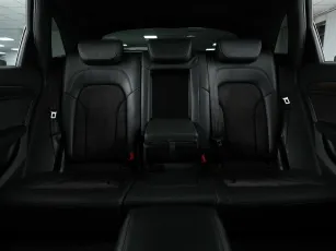Audi  23