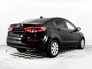 Kia  5