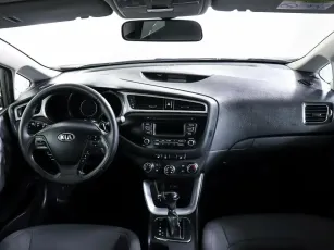 Kia  11