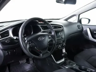 Kia  12