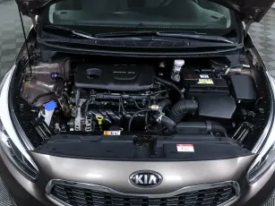 Kia  8