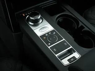 Land Rover  13