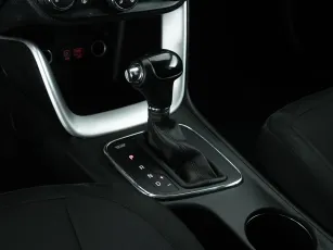 Kia  14