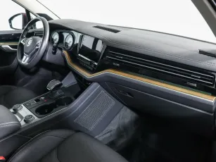 Volkswagen  6