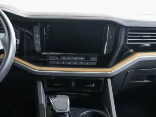 Volkswagen  9