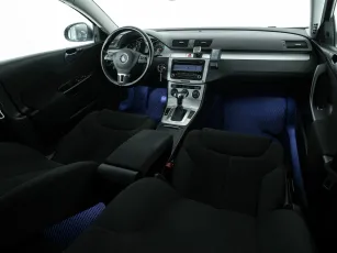 Volkswagen  10