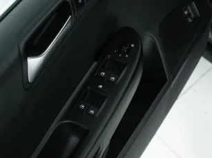 Volkswagen  12
