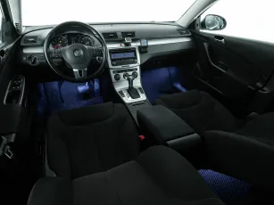 Volkswagen  9