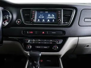 Kia  16
