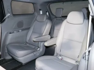 Kia  24