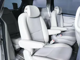 Kia  25