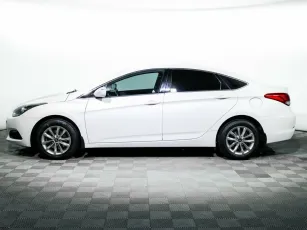 Hyundai  3