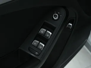 Audi  11