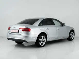 Audi  4