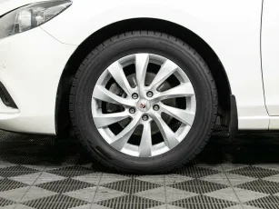 Mazda  8