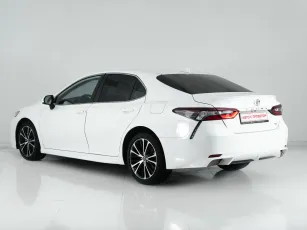 Toyota  5