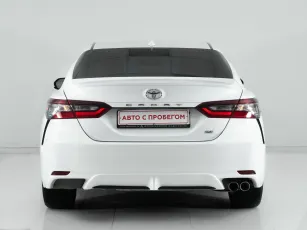 Toyota  6