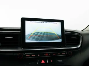 Kia  10