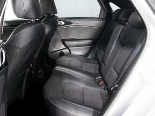 Kia  17