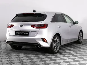 Kia  3