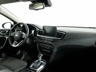 Kia  5