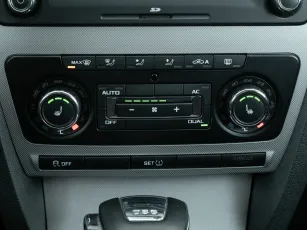 Skoda  16