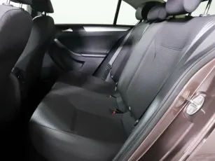 Volkswagen  10