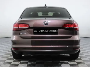 Volkswagen  4