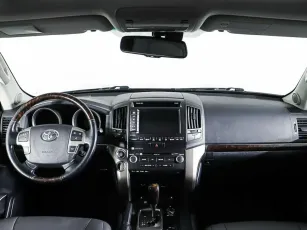 Toyota  10