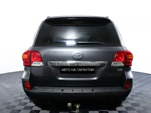 Toyota  6