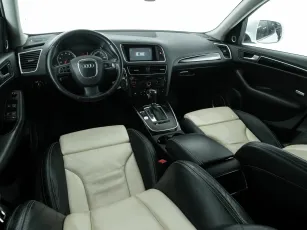 Audi  10