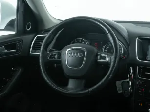 Audi  17