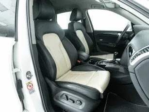 Audi  19