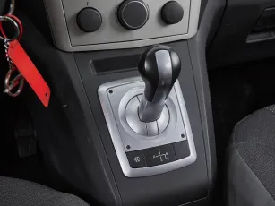 Opel  14
