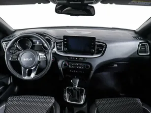 Kia  12