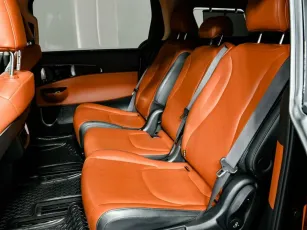 Kia  15