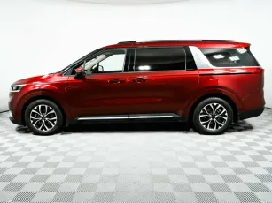 Kia  3