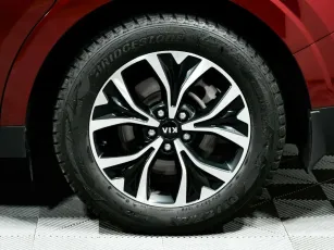 Kia  8
