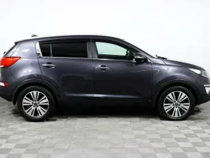 Kia  4