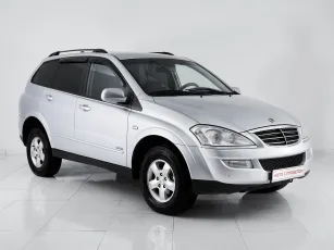 SsangYong  3