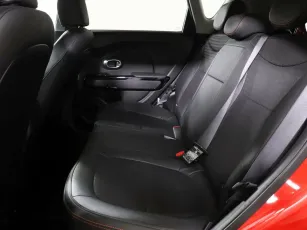 Kia  11