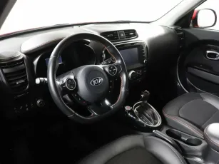 Kia  7