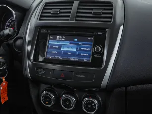 Mitsubishi  13