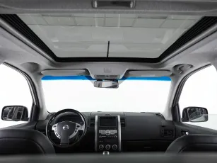 Nissan  8
