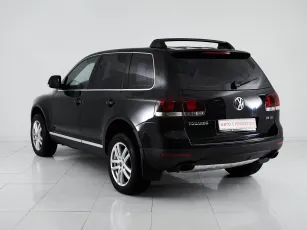 Volkswagen  5