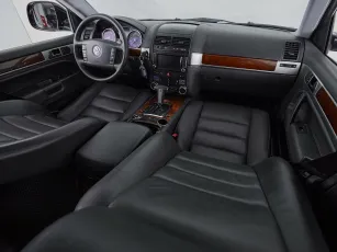 Volkswagen  9