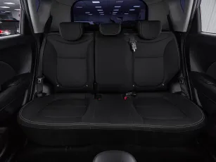 Kia  19